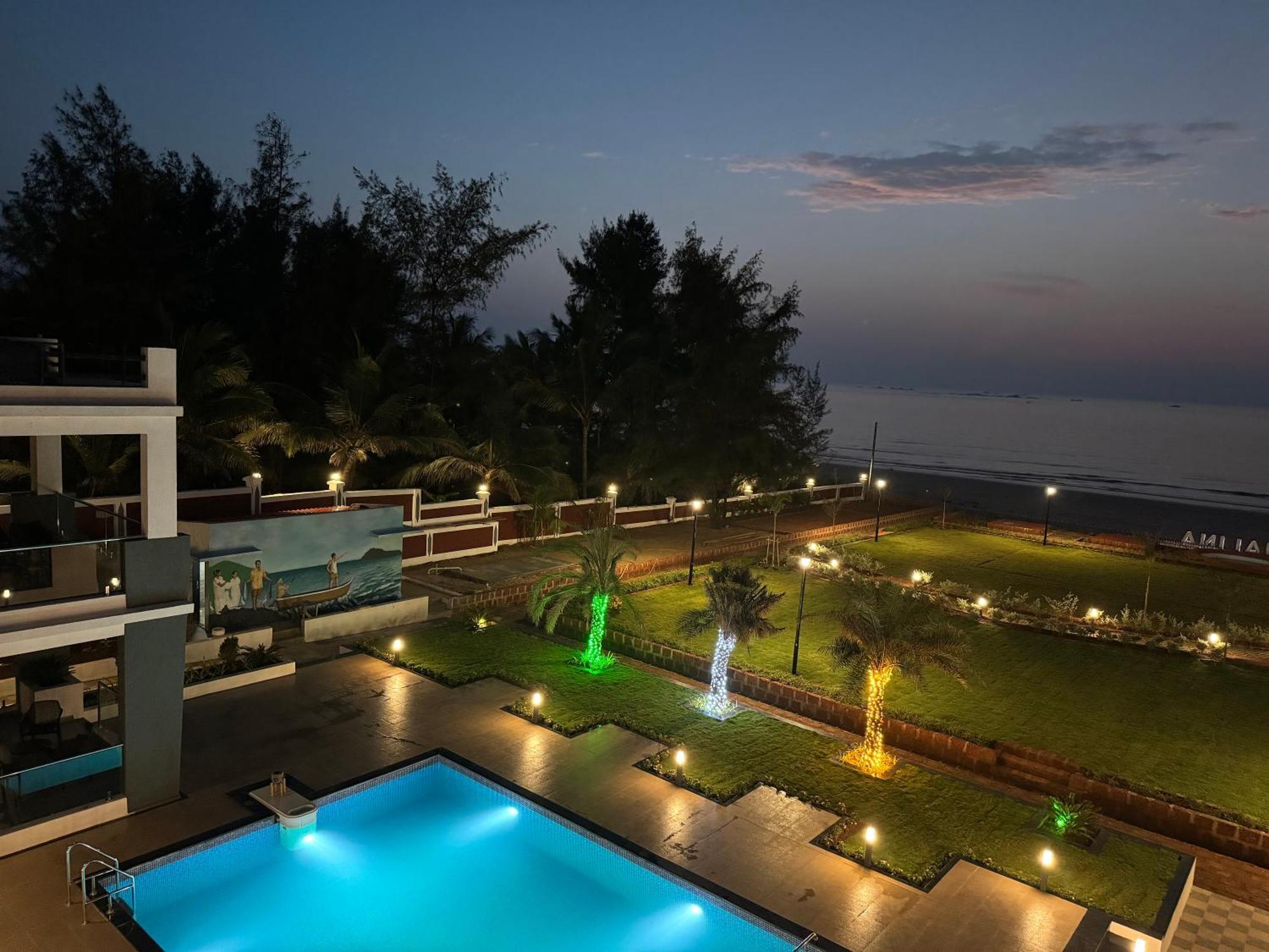 Aqualina Hotel Bhogwe Exterior foto