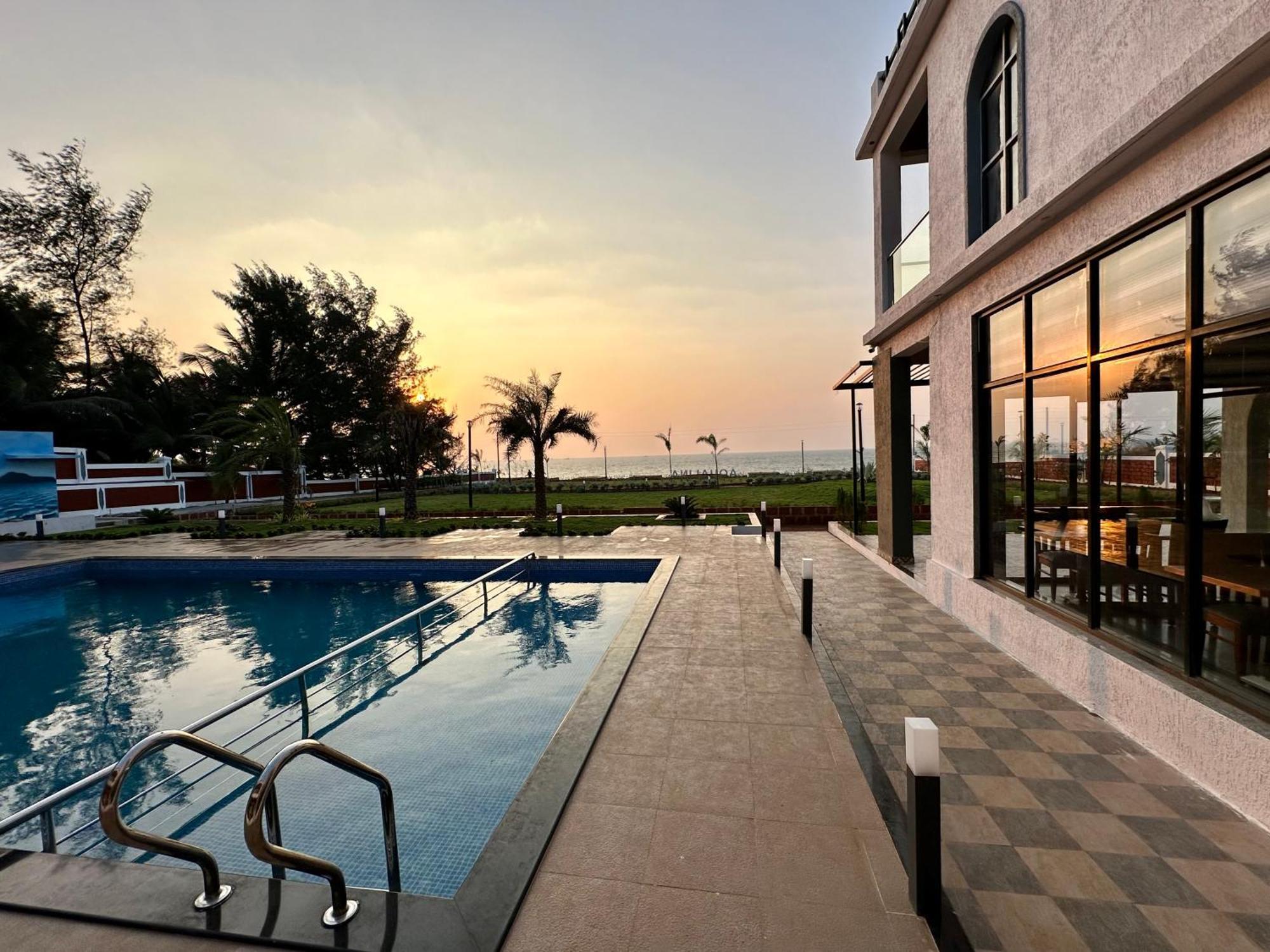 Aqualina Hotel Bhogwe Exterior foto
